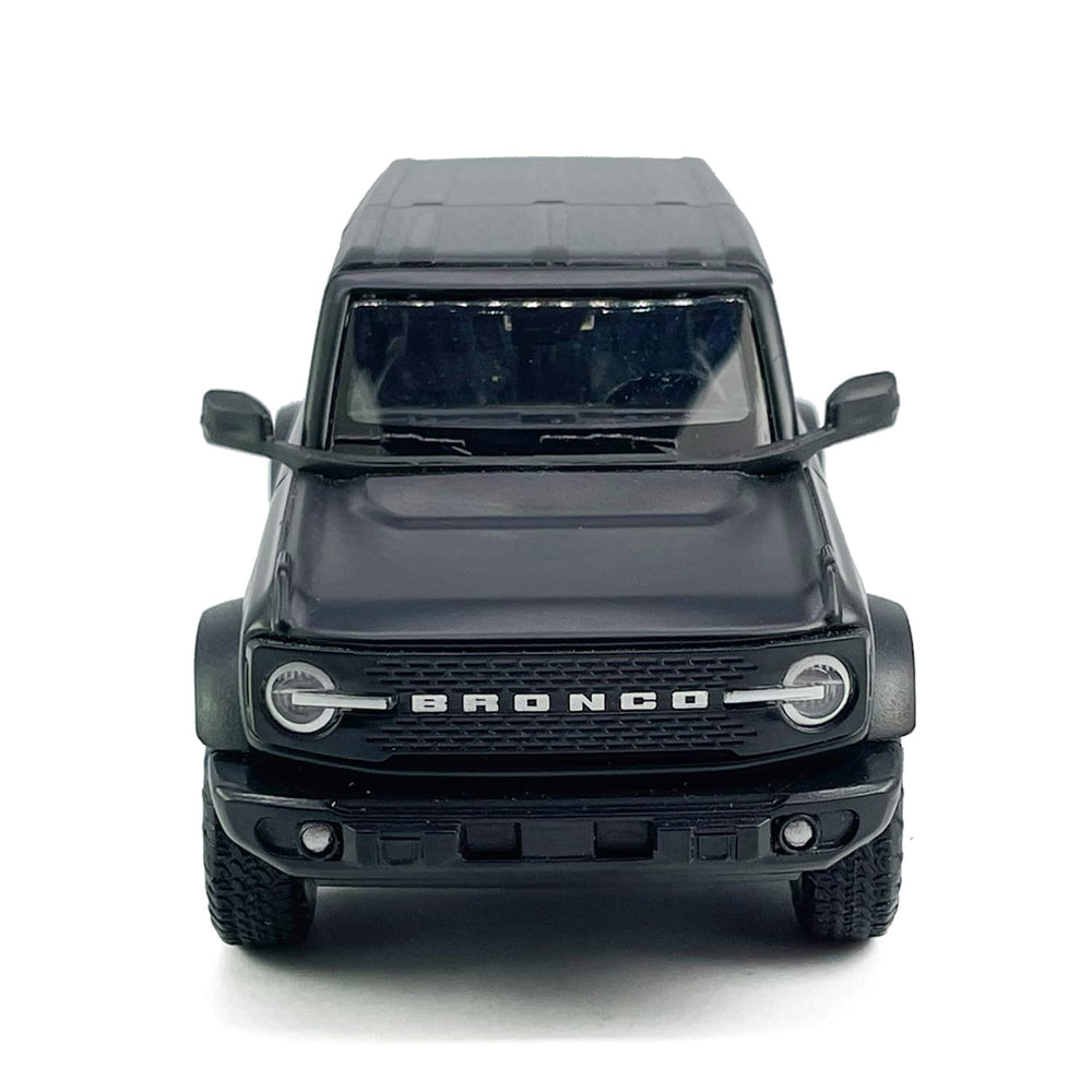 Metanyl Bronco 1:36 gift-ready display piece for desks.