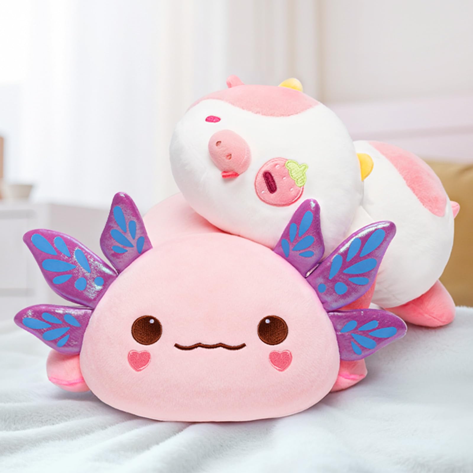 Mewaii axolotl plush with sparkly ears and friendly expression