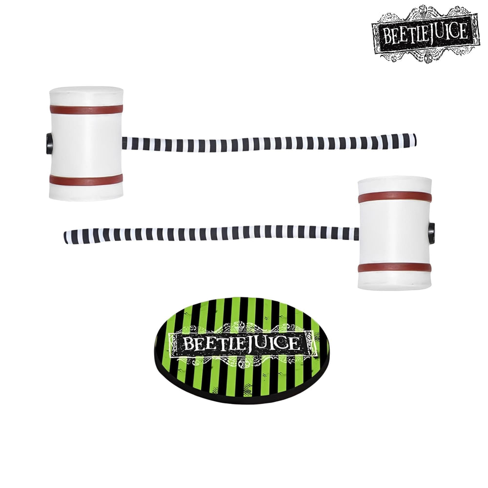 Mezco Toyz One:12 Beetlejuice hammer arms for dynamic posing and action-ready display