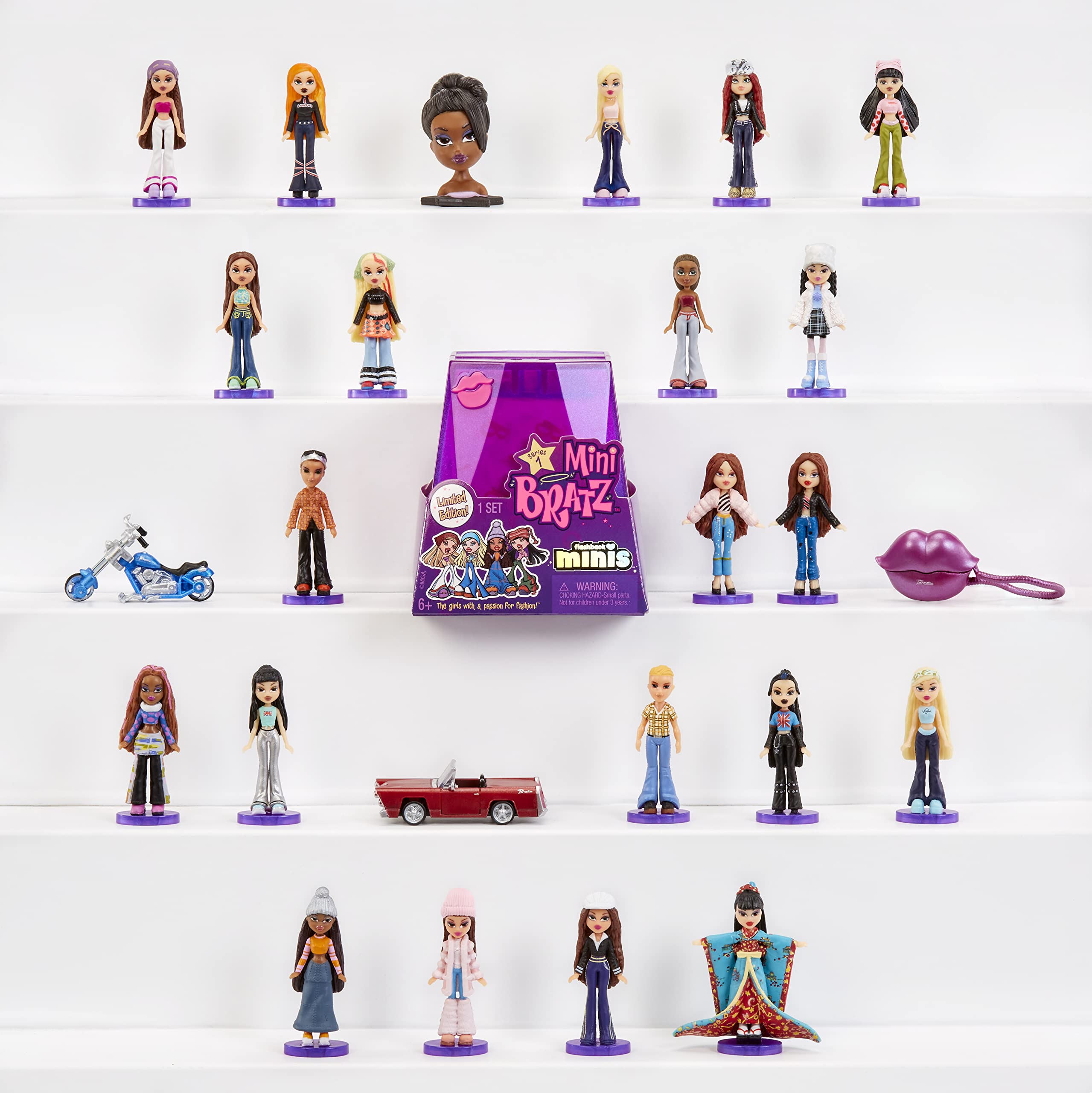 MGA's Miniverse Bratz Minis two-pack encourages collection-building and sharing with friends.