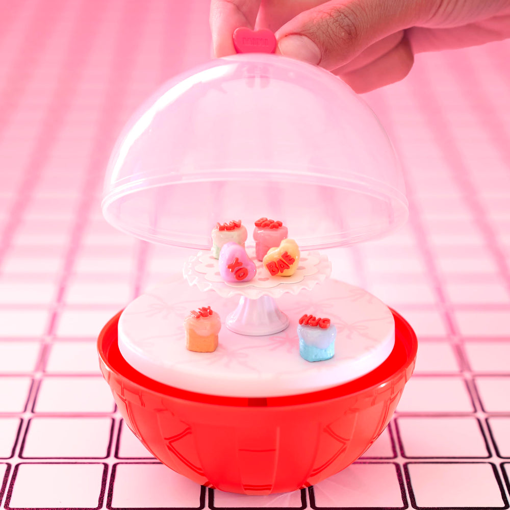 MGA's Miniverse recipe card guides you to assemble and remix mini treats