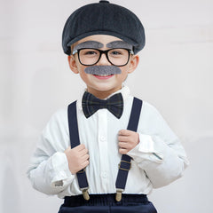 Mifengda plastic glasses add lightweight detail to 1920s outfit.