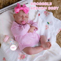 Milidool detailed hair and eyelashes add lifelike natural charm.
