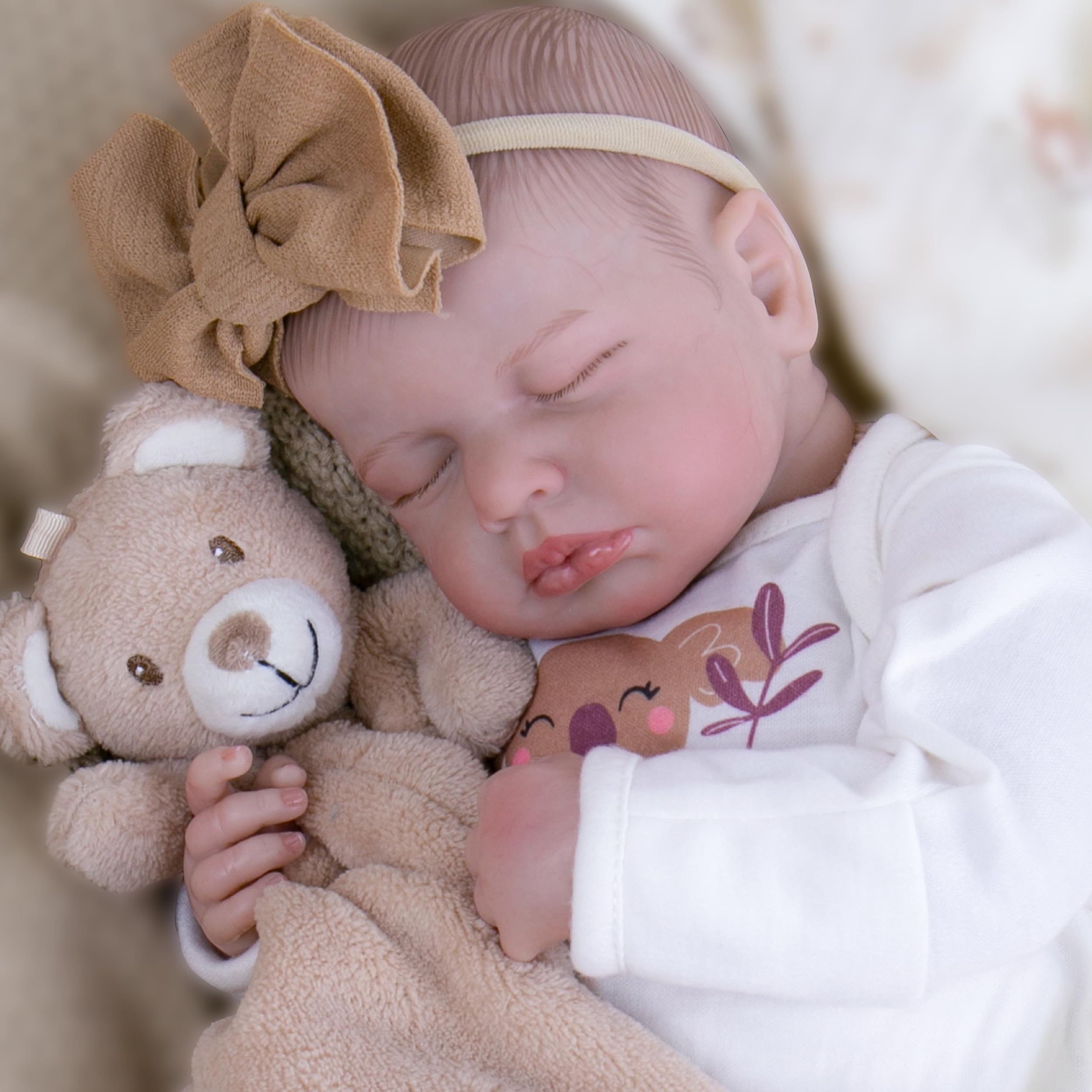Milidool poseable vinyl limbs enable lifelike positioning during playtime