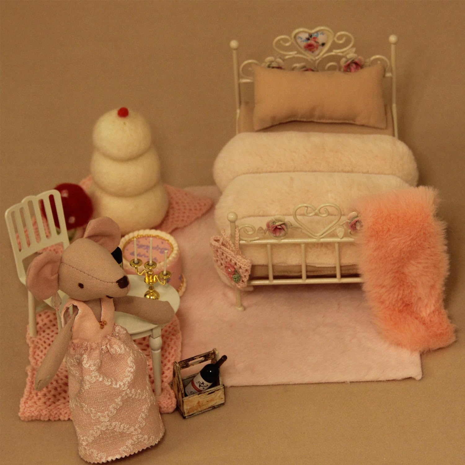 Ideal centerpiece for displays, photos, and imaginative storytelling.