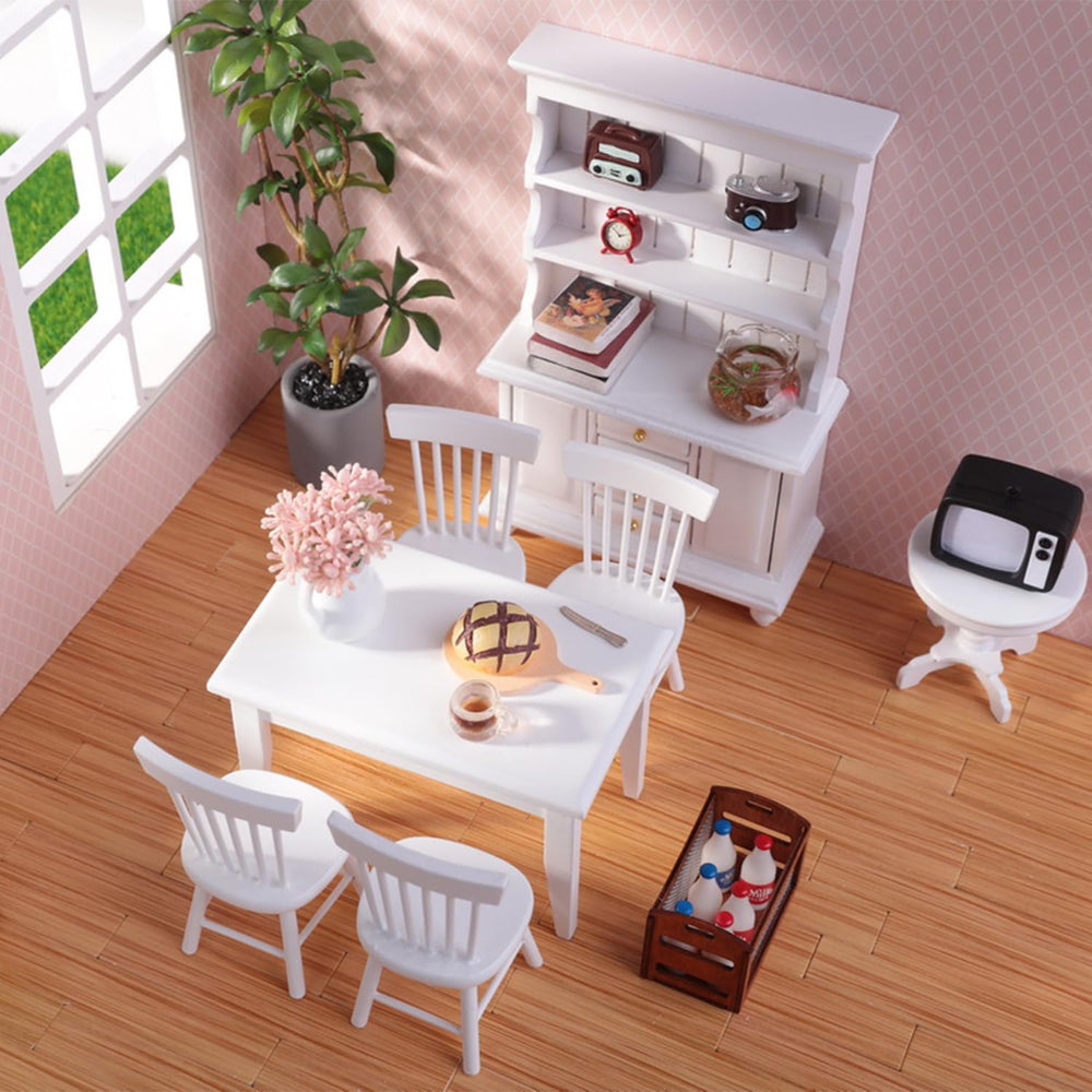 Minamzee miniature kitchen scene featuring dining setup for lifelike play.