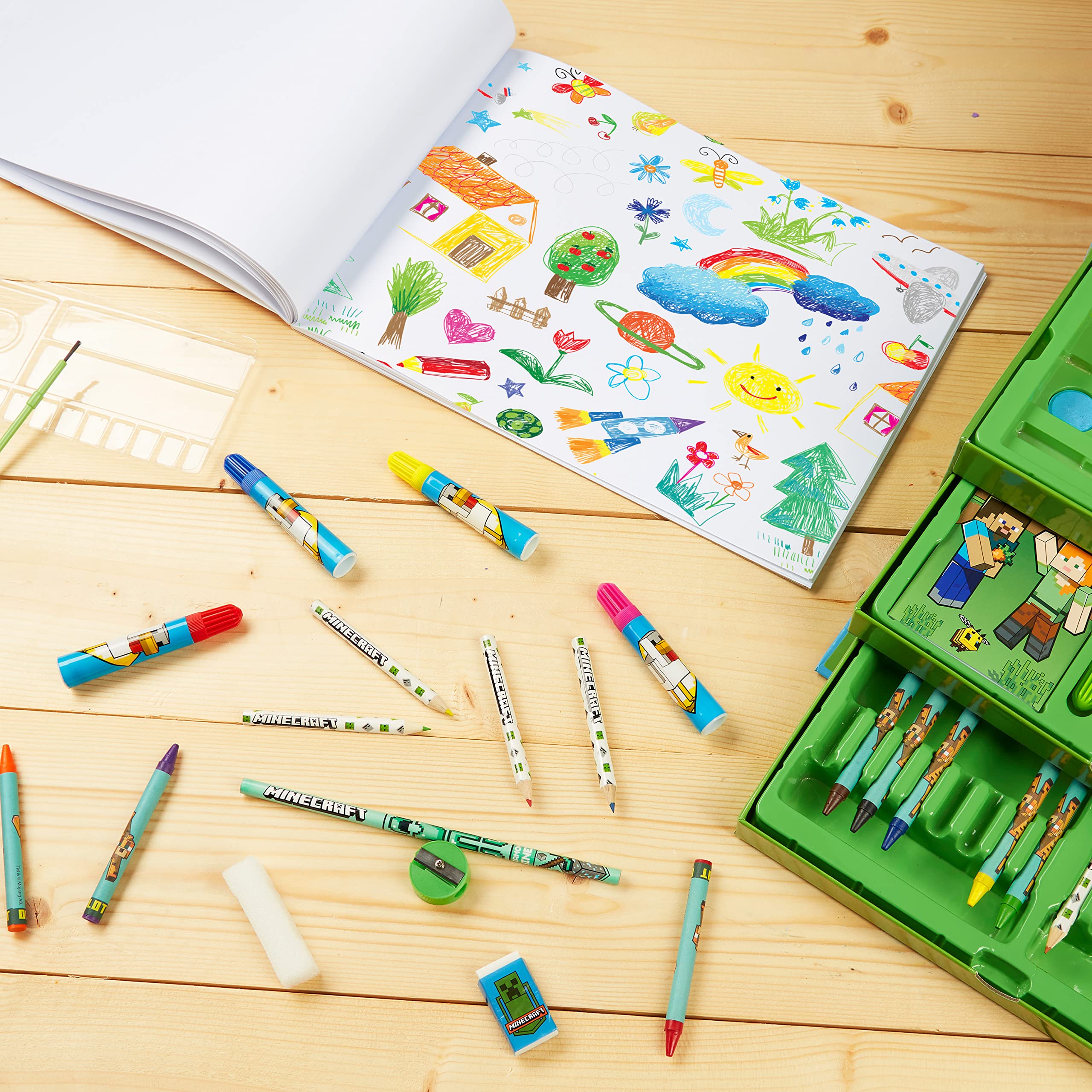 Minecraft watercolor disks offer vibrant painting experiences for kids.