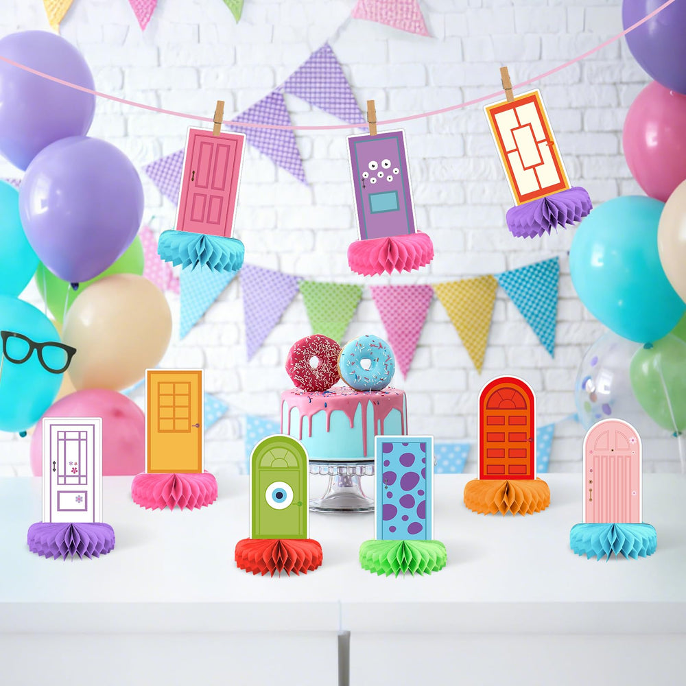 MinFyberd monster-themed table centerpieces suit birthdays and baby showers.