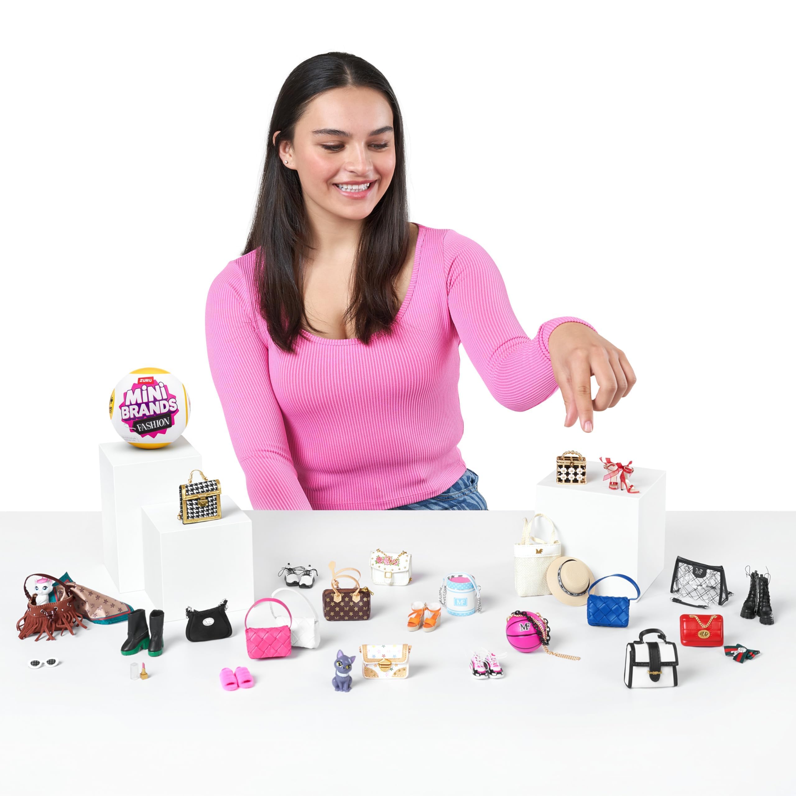 Mini Brands Fashion Series 3 unboxing captures excitement with mystery items