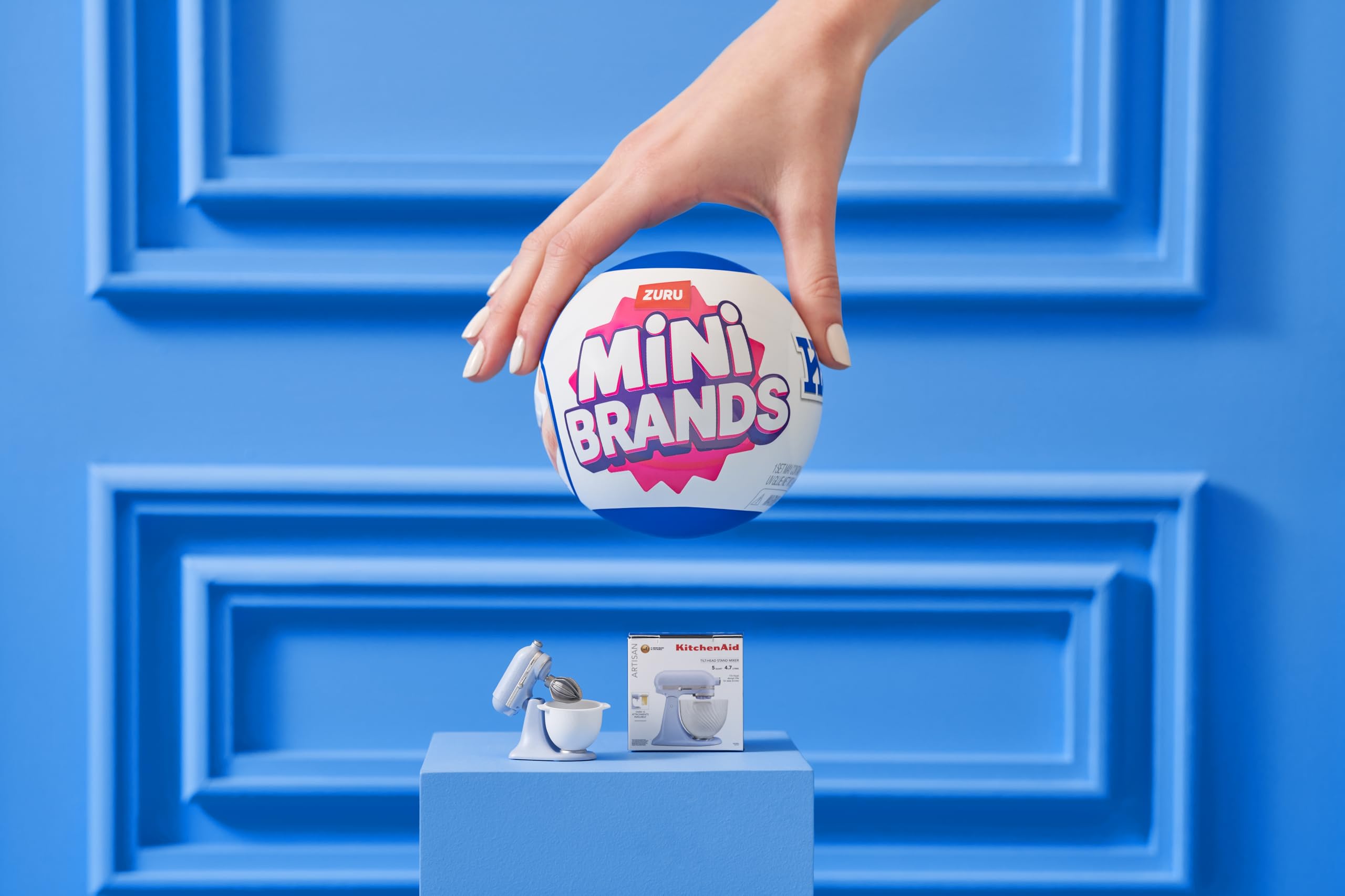 Minibrands MasterChef mini captures cafe-counter vibes in scale model.