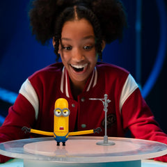 Minions Dave Speed Burst figure enables fast, action-packed pretend play.