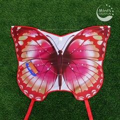 Mint's Colorful Life pink kite with 300ft line and upgraded handle.