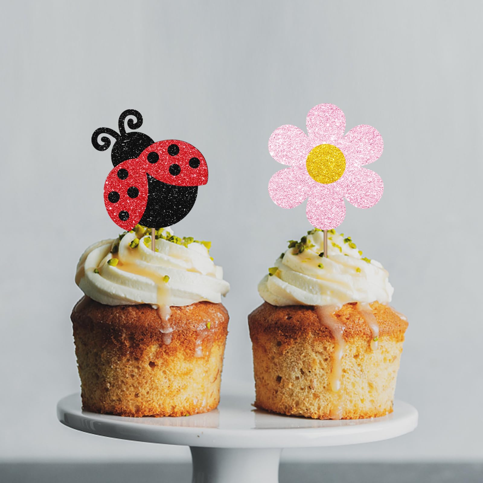 MINUET MINUTE baby shower toppers add whimsy to cupcakes and desserts.