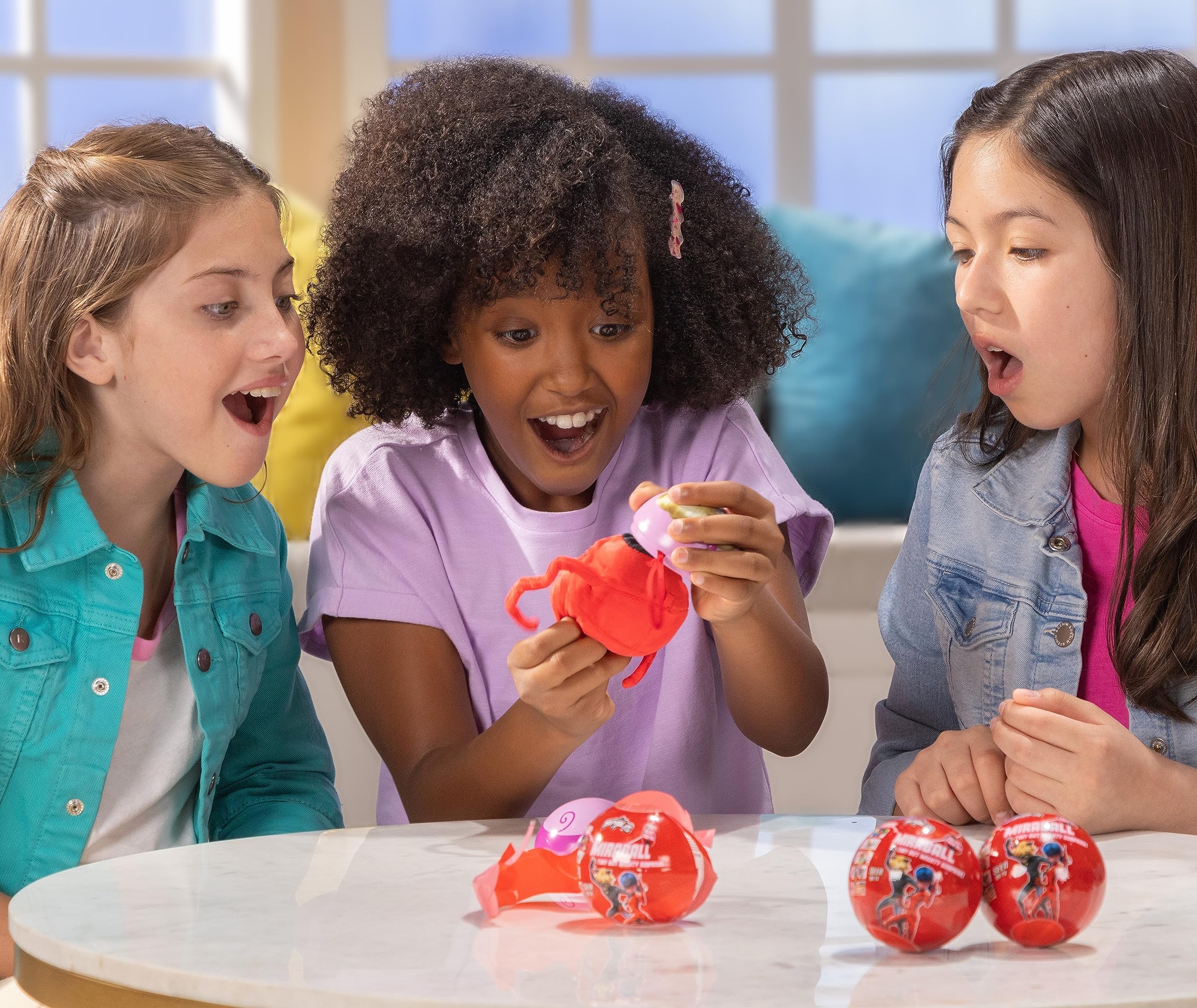 Miraculous MiraBall character-art packaging boosts visual appeal.