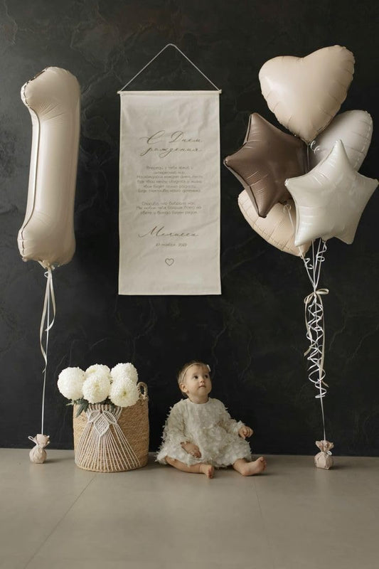 Mluchee giant number balloon cream white creates dramatic photo backdrops.