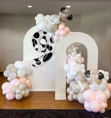 Mluchee number balloon decor setup showcases easy inflation