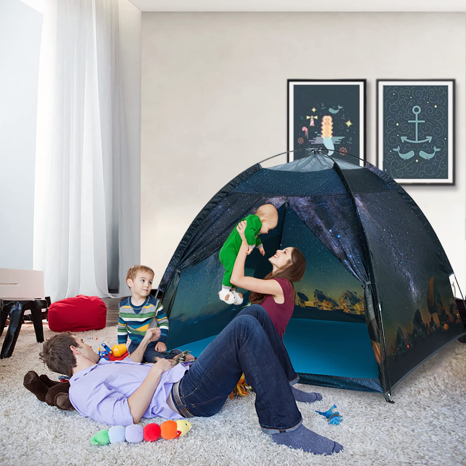 Mnagant popup tent with quick setup saves time during playful sessions