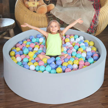 MODEREVE toddler friendly size supports grasping and fine motor play