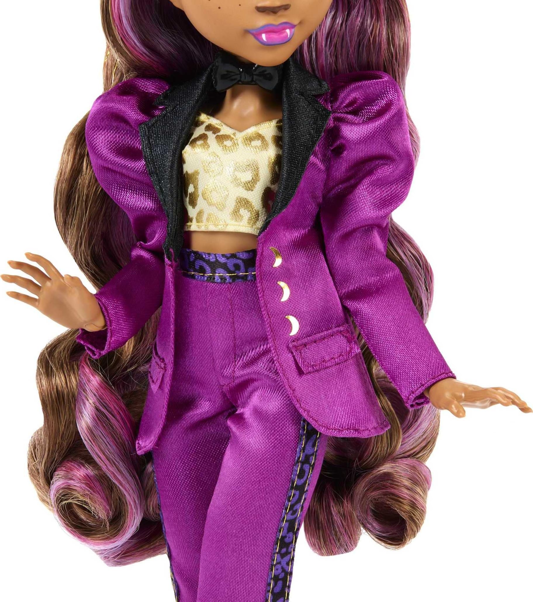 Monster High Clawdeen Wolf crescent moon handbag with interior pocket for accessories