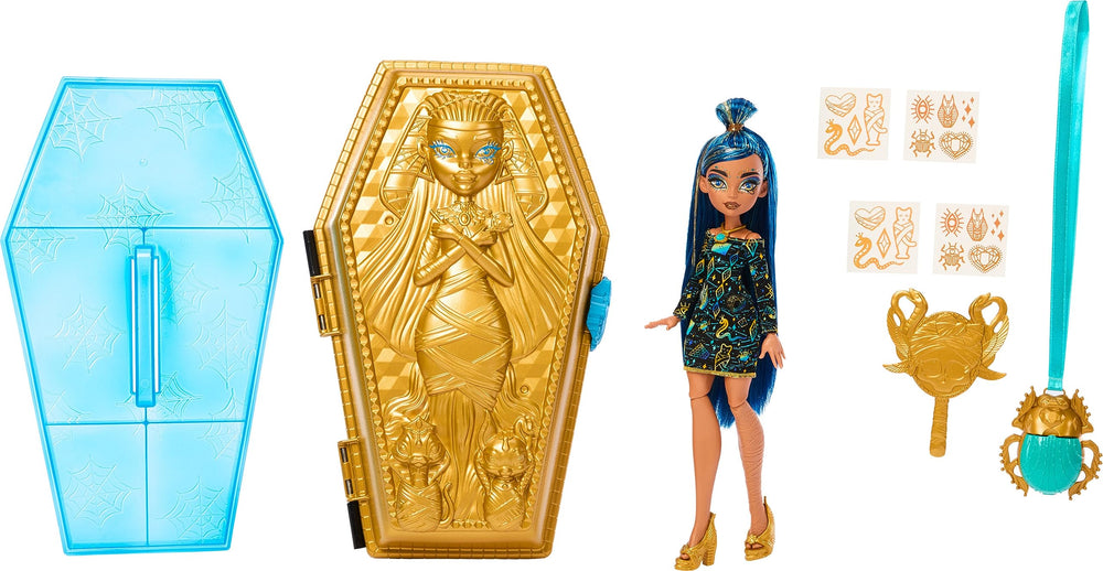 Monster High Cleo De Nile scarab necklace opens to reveal shimmer highlighter.