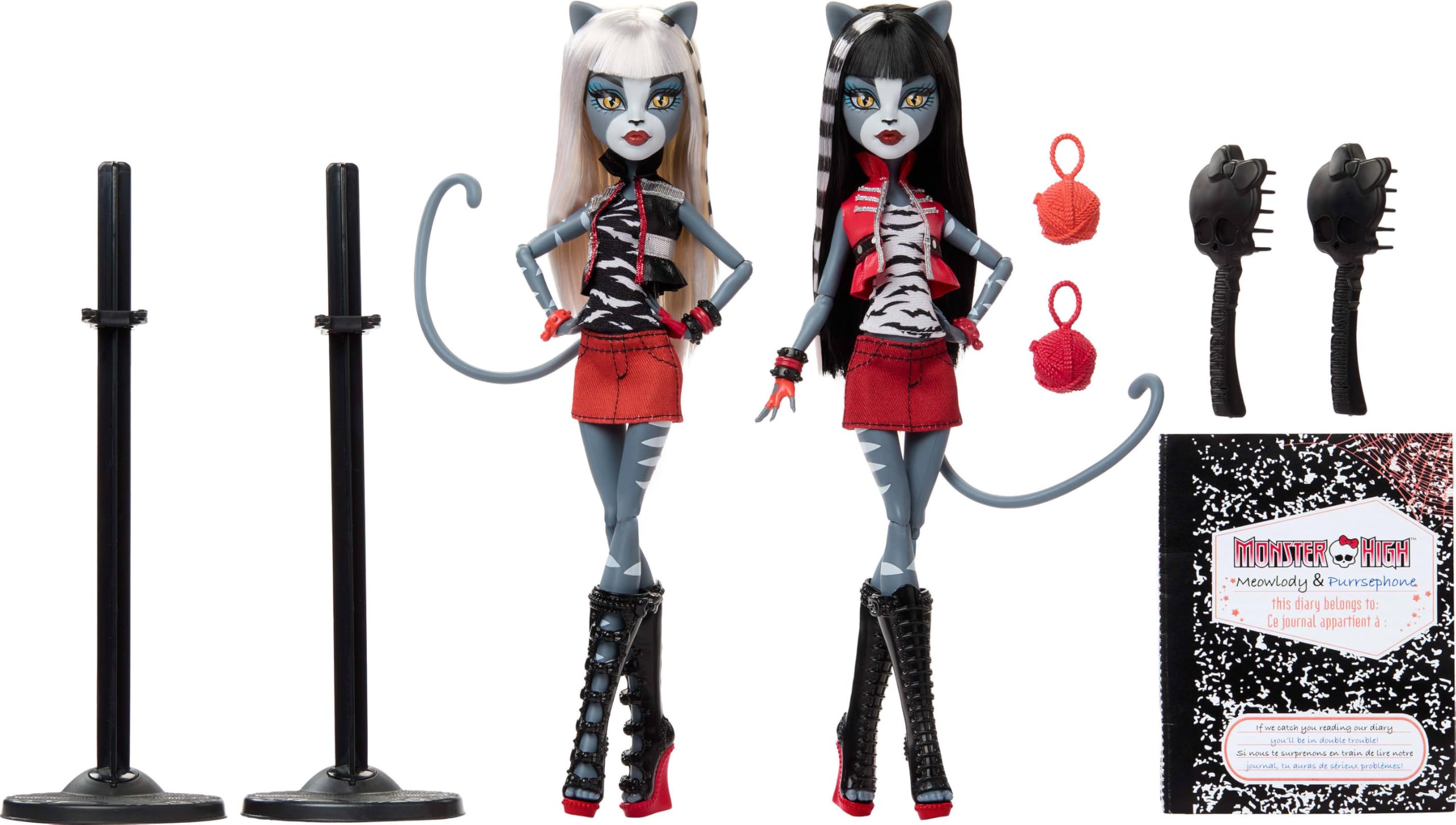 Monster High collectible two-pack invites a creeperific class-reunion collection.