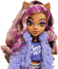 Monster High Creepover Party Clawdeen Wolf with half up hairstyle for poseable fashion.
