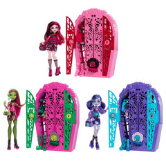 Monster High Garden Mysteries diorama scene for spooky adventures