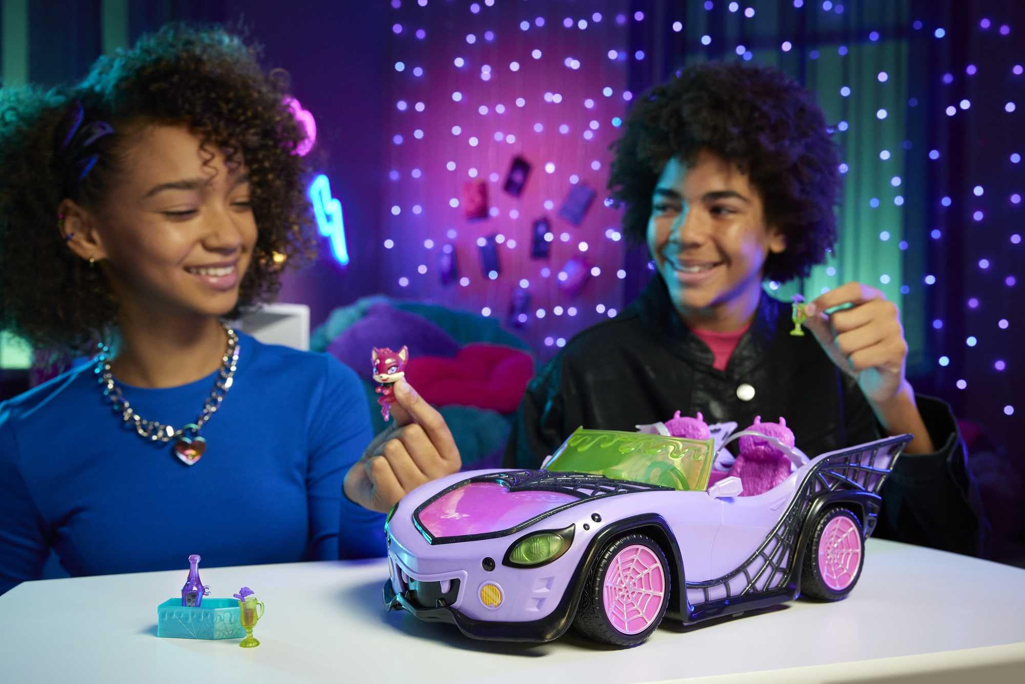 Monster High Ghoul Mobile with phantom fox attached for partner playtime adventures