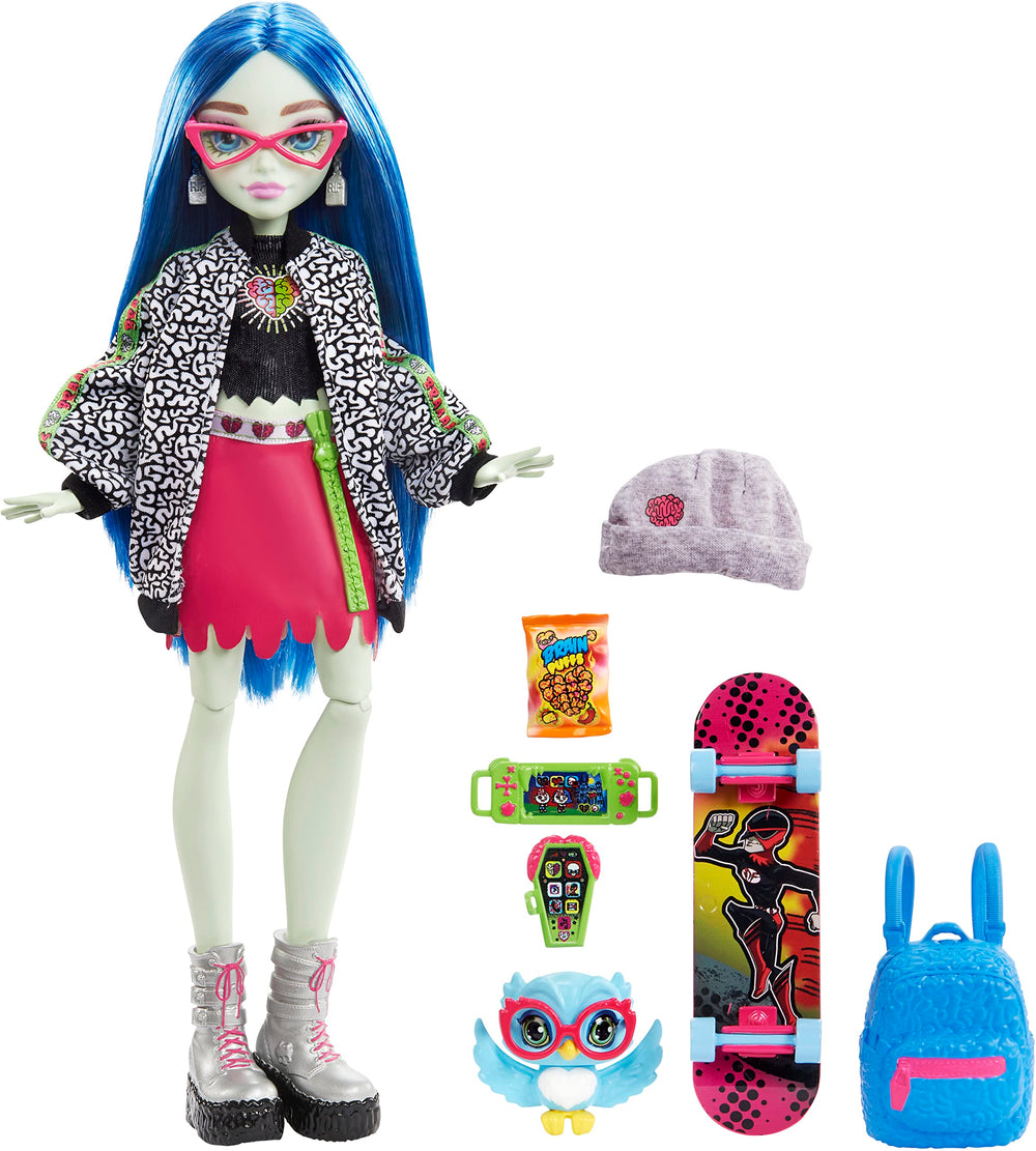 Ghoulia Yelps doll glasses and beanie for cozy style display