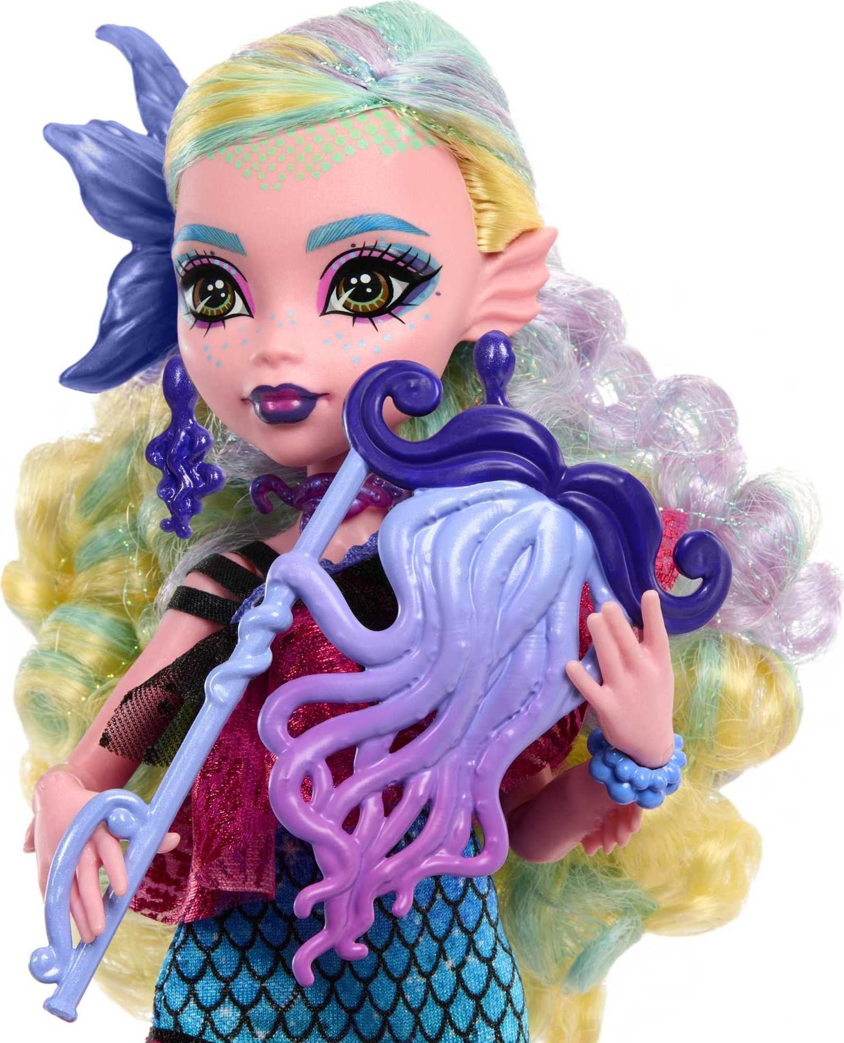 Monster High Lagoona Blue shell handbag adds stylish storage for mini accessories.
