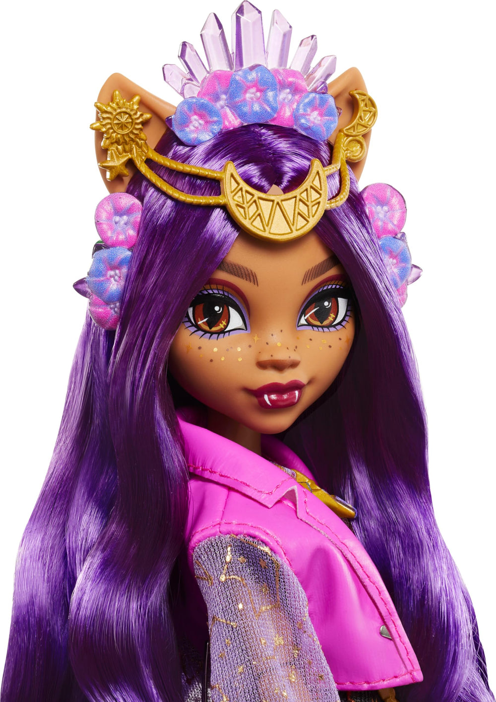 Monster High Monster Fest crystal necklace and faux fur trims enhance festival glam