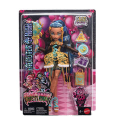 Monster High party accessories set, coordinates with Cleo De Nile for themed play.