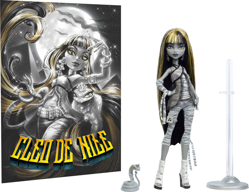 Monster High Reel Drama Cleo De Nile fully articulated for dynamic posing.