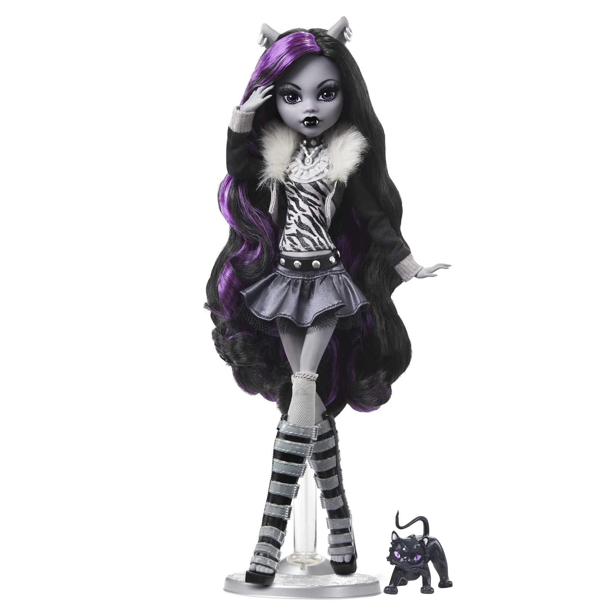 Monster High Reel Drama doll Clawdeen Wolf in iconic black and white styling for display.