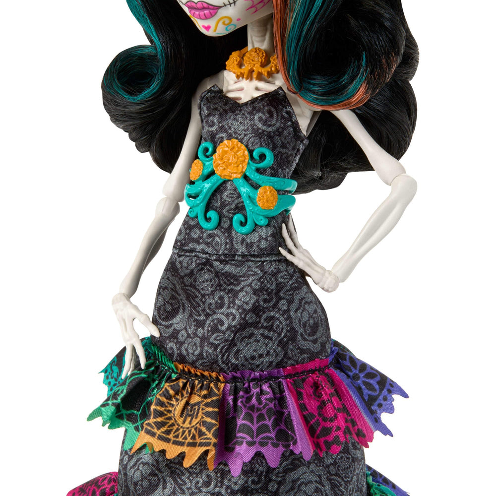 Skelita's marigold-inspired bodice and necklace accents on display