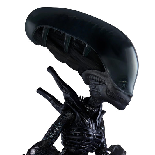 Monster High Skullector Alien Doll facehugger heel detail adds dangerous chic to shelves.