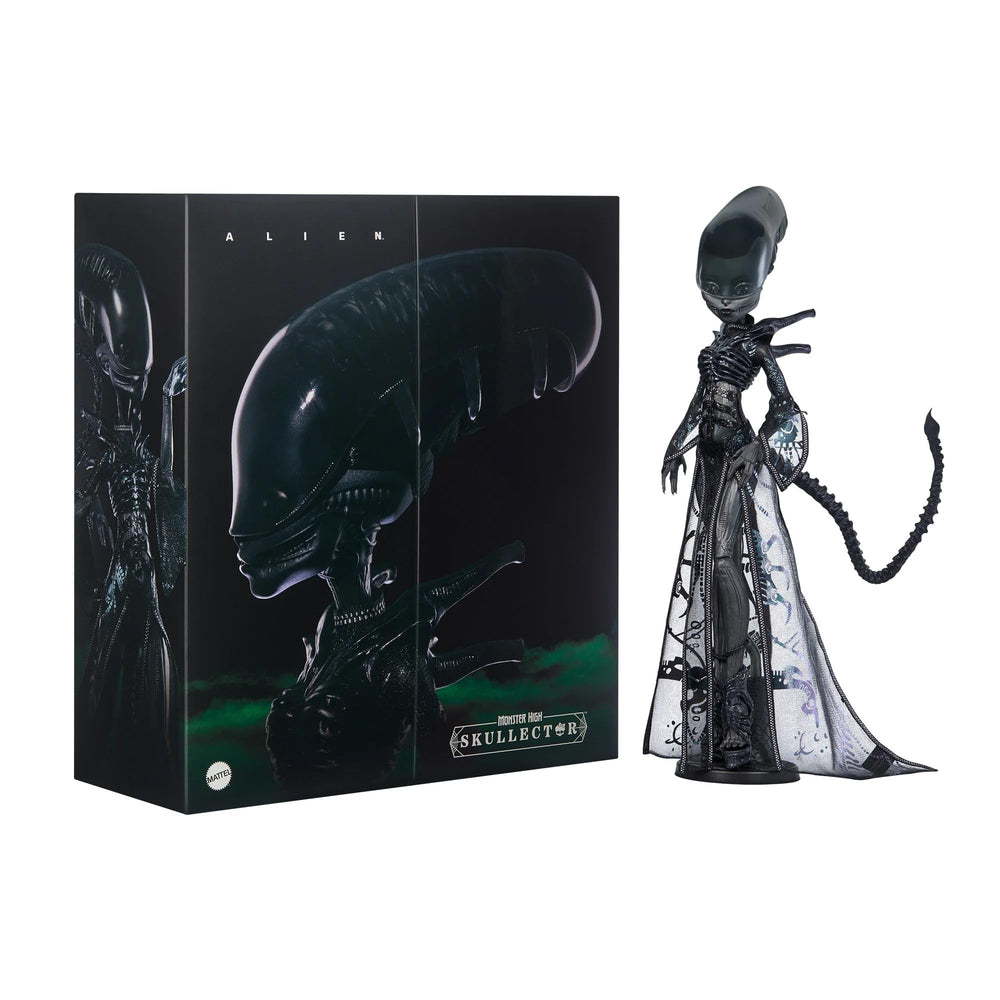 Monster High Skullector Alien Doll in metallic outfit for striking display.