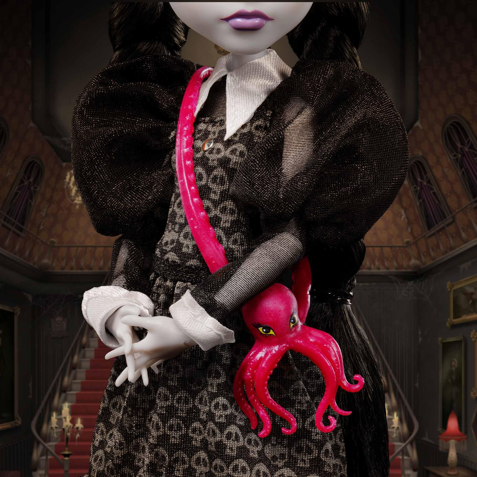 Monster High Skullector dolls articulation enables dynamic posing