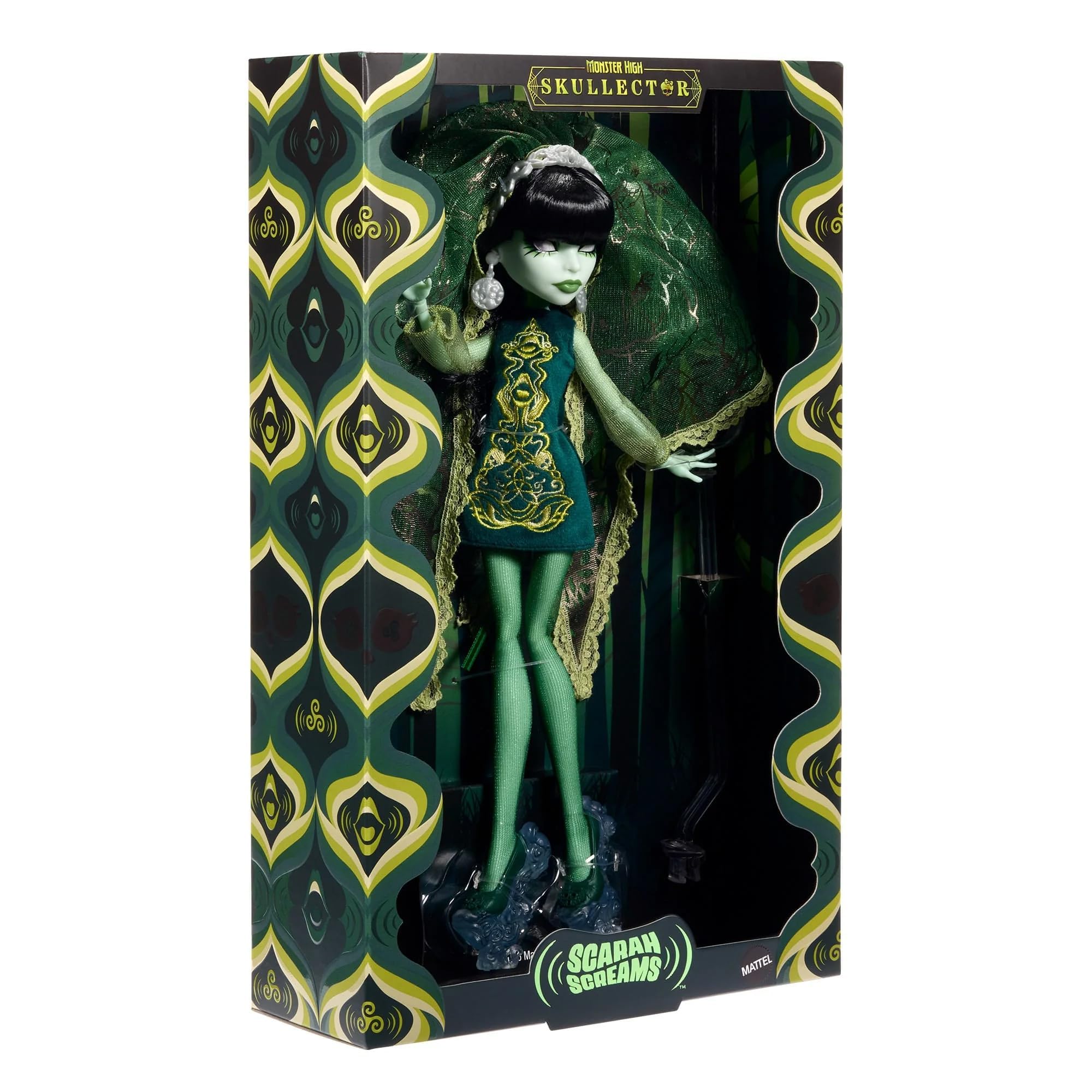 Monster High Skullector Scarah Screams 10.5-inch poseable figure with 11 joints.
