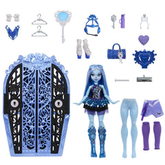 Monster High magnifying glass key reveals clues on a treasure map for playtime.