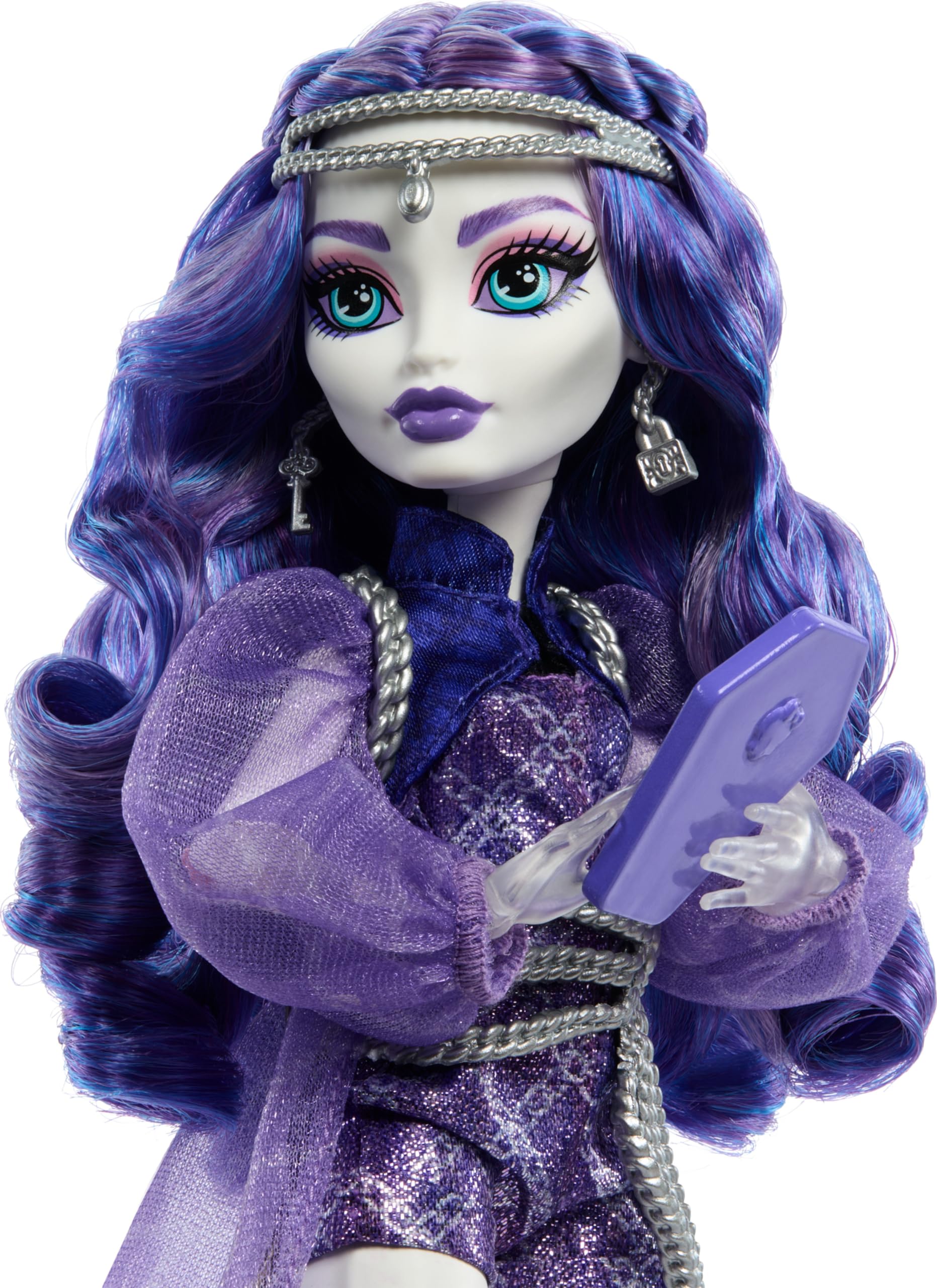 Monster High Spectra Vondergeist doll featuring pet Rhuen ferret for spooky companionship.