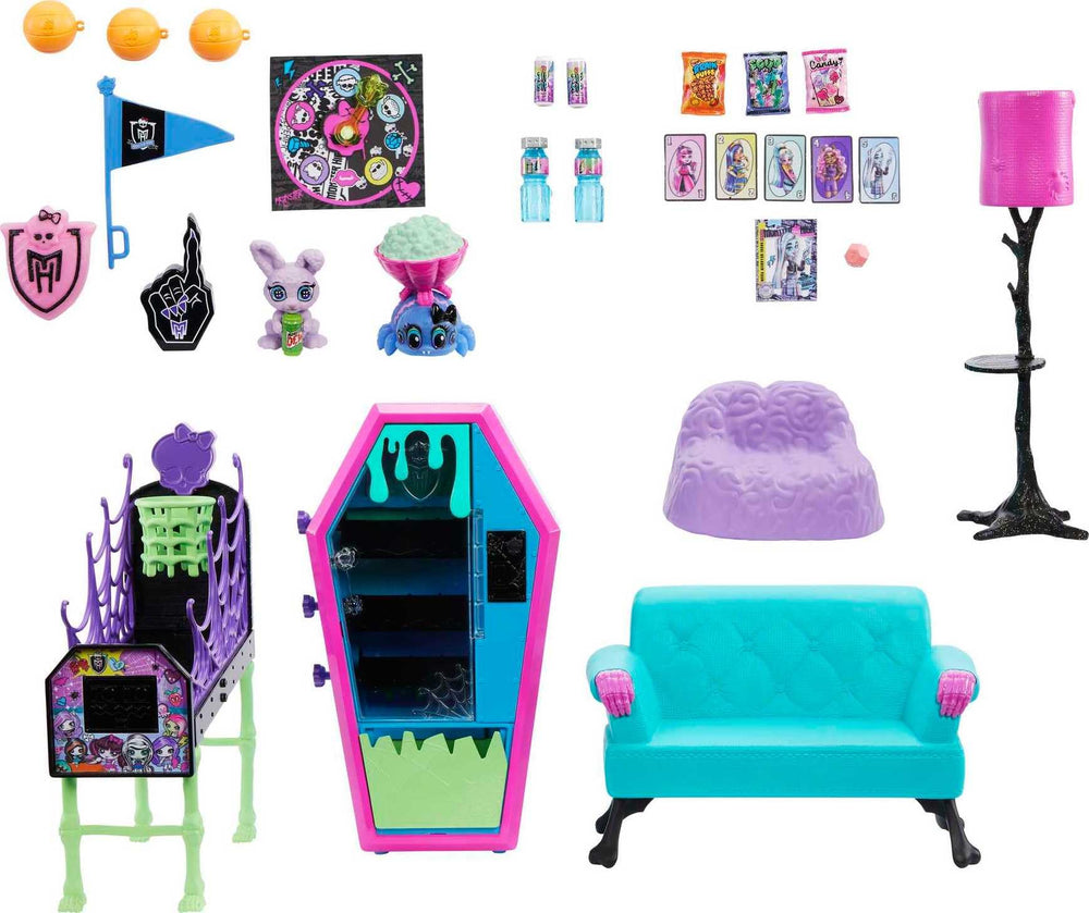 Monster High popcorn bowl on tarantula's back enhances display.