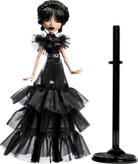 Doll wearing boo-spoke shoes inspired by the dance scene.