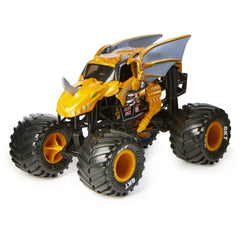 Monster Jam Dragonoid 1:24-scale truck shows graphics and detailed chassis for realism.