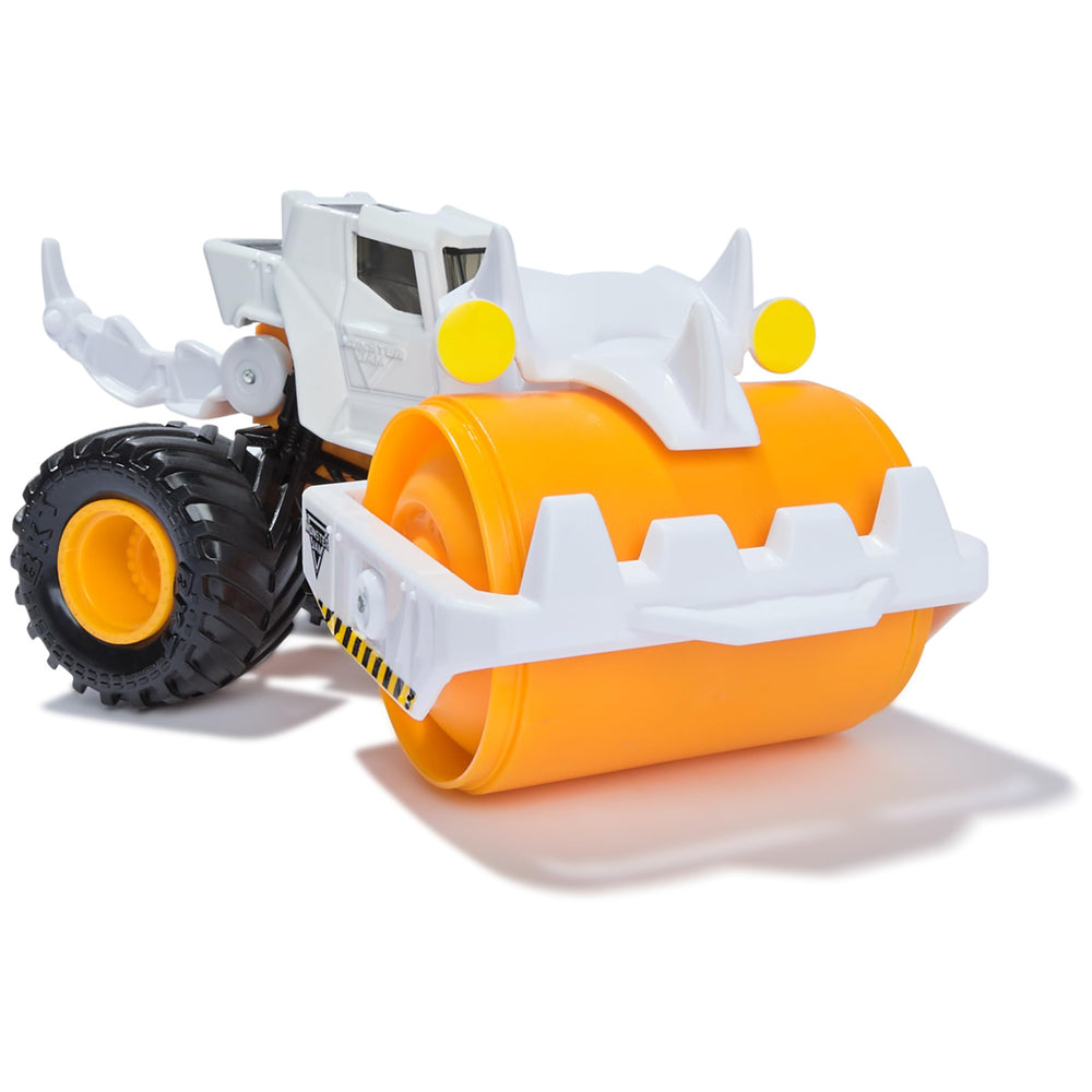 Monster Jam Dirt Squad moving claw adds interactive action for imaginative play.