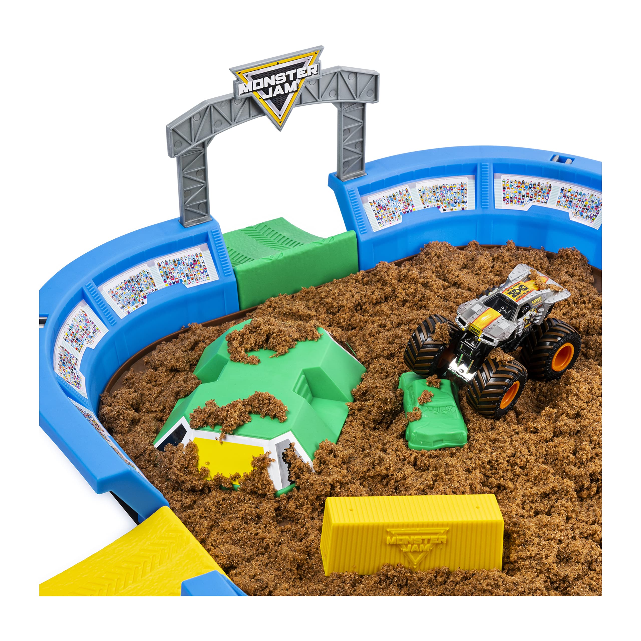 Sculpting tools help shape mountains in Monster Dirt for courses.