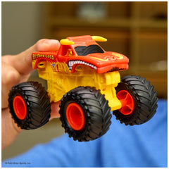 Monster Jam Smash & Bash Megalodon makes a great gift for ages 3+