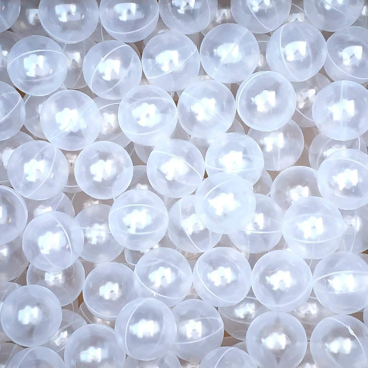 MoonxHome ball pit balls in bright assorted colors for safe, engaging play.