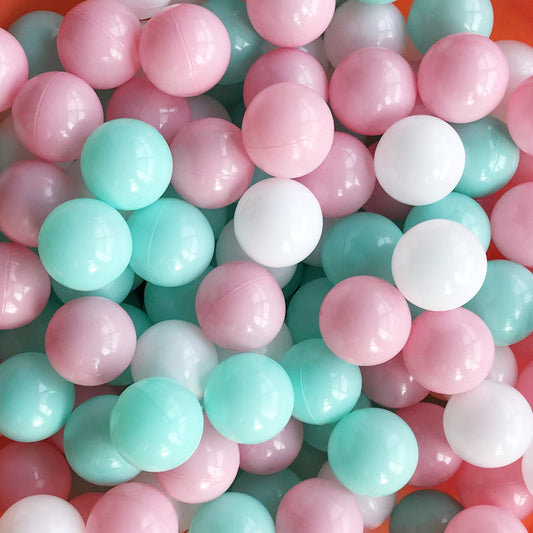 MoonxHome ball pit balls crush-proof 200-pack in white green pink for durable play.
