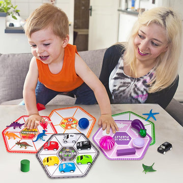 Mootop Sorting Toys fruits to enhance pattern matching and quick thinking.